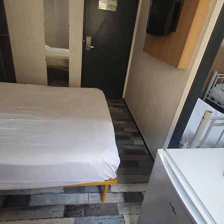 Welcomotel ลิมอจส์ ภายนอก รูปภาพ